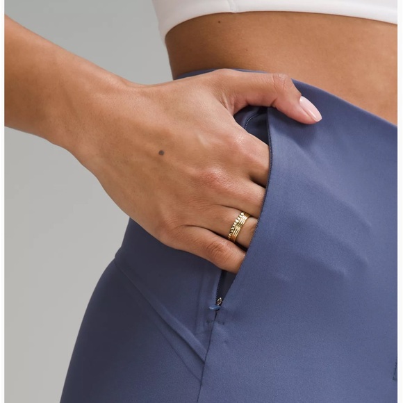 Smooth Fit Pull-On High-Rise Pant
Regular - Picture 4 of 6